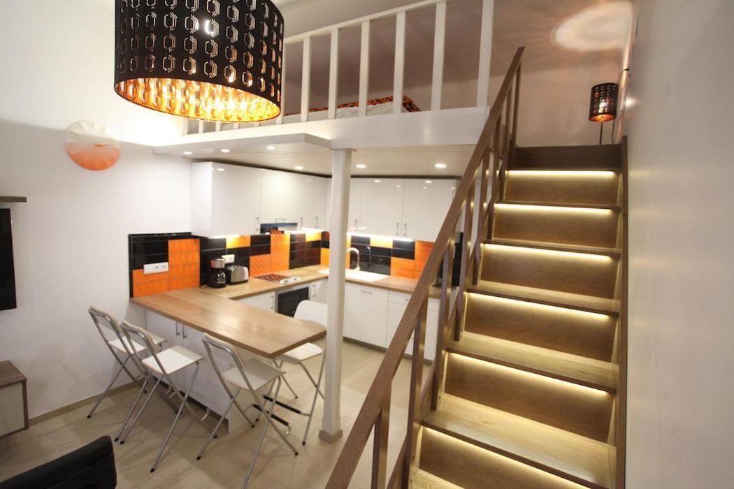 D.five Heroes' Square Expat Family Apartamento *